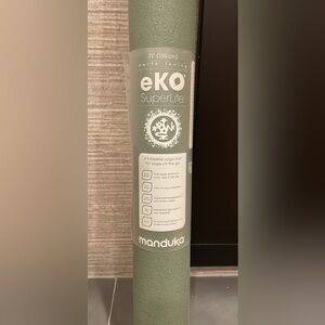 Manduka - eKO SuperLite Yoga Mat - BNWT